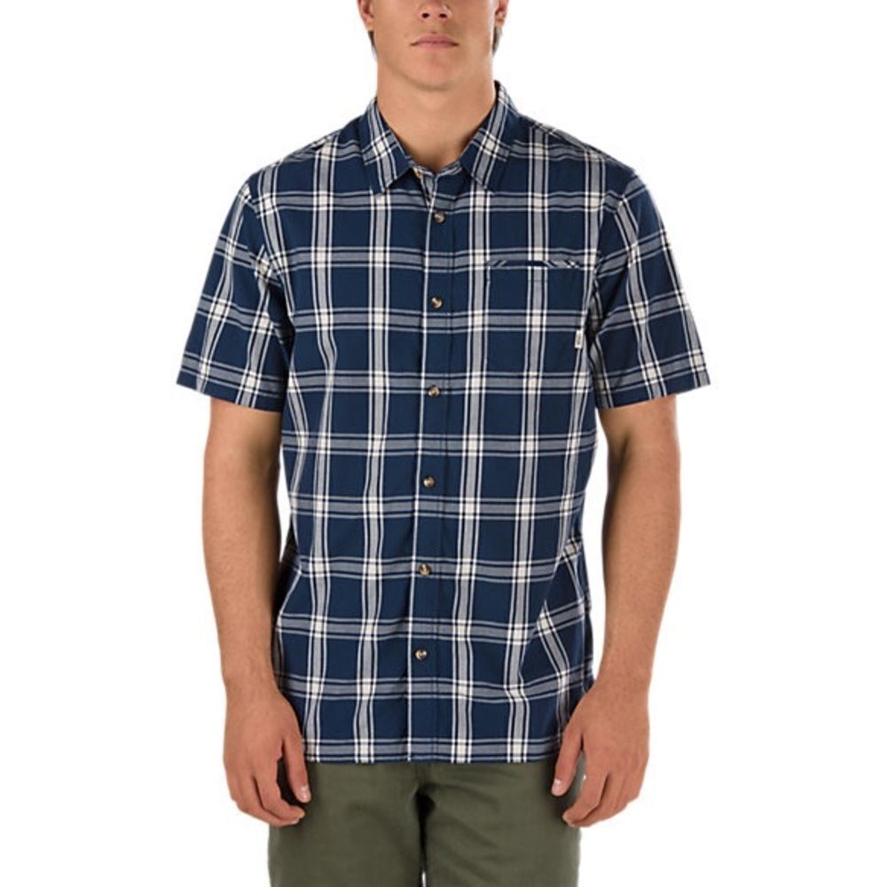 ✨HP✨Vans Short Sleeve Mens Button-down Shirt✨
